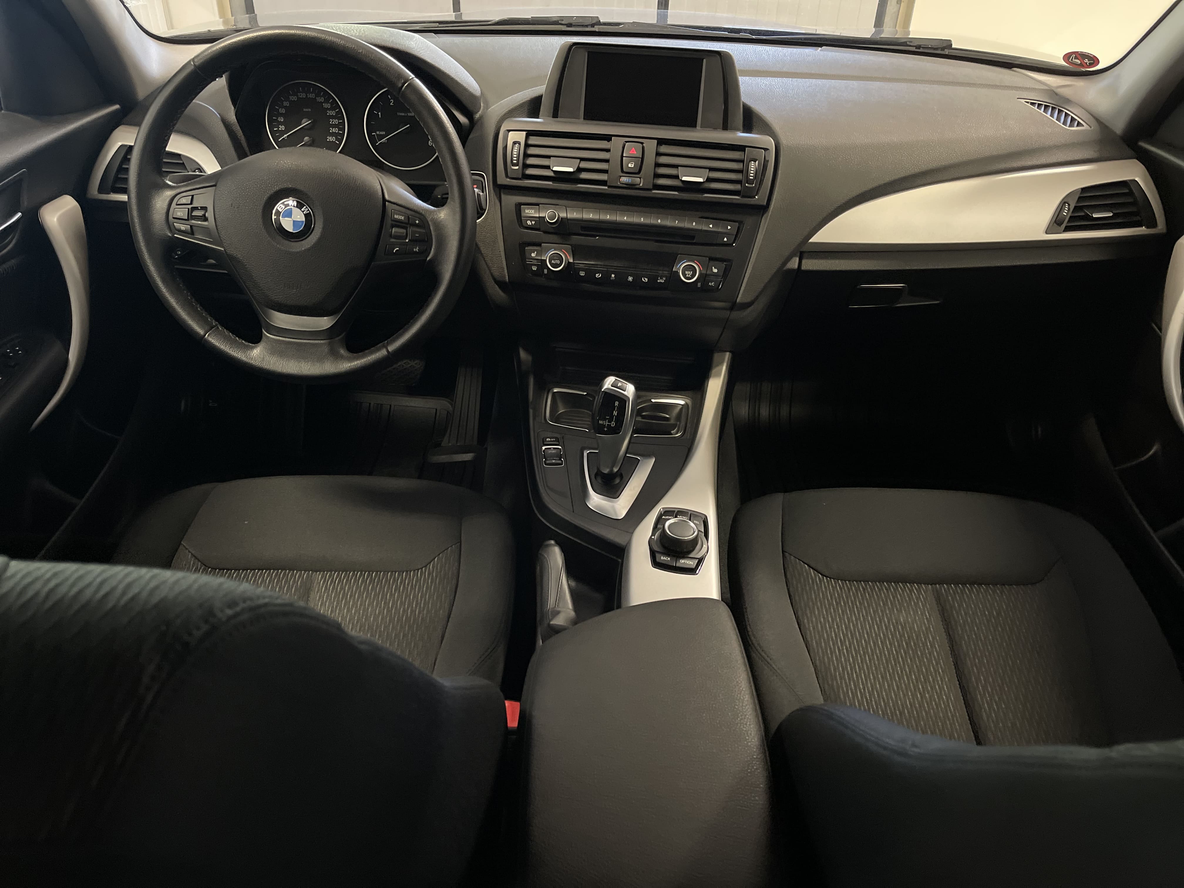 BMW 118 d 5-dörrars Steptronic